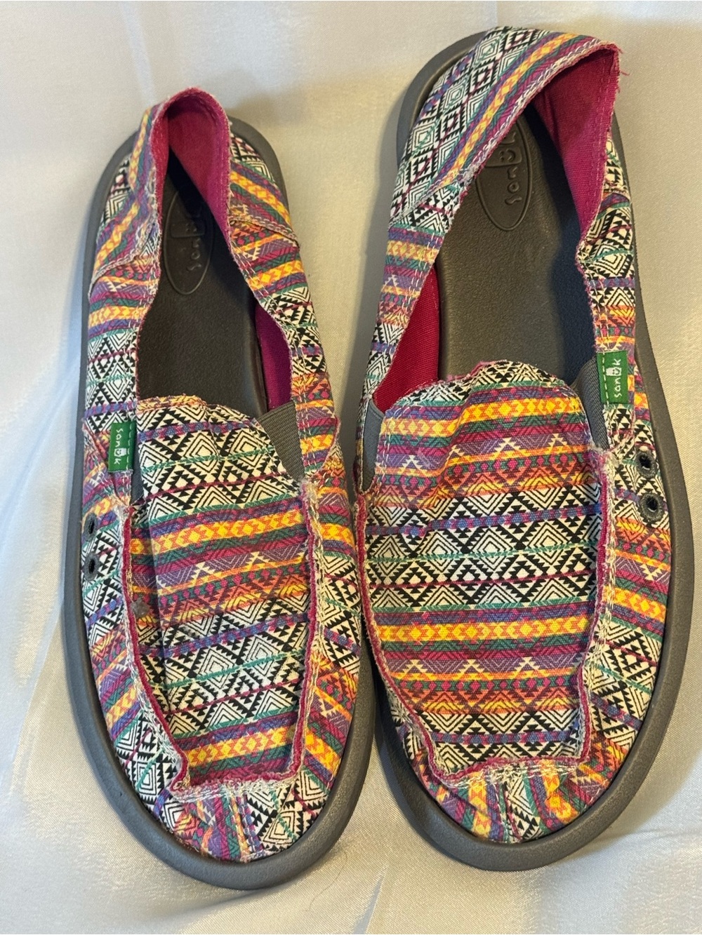 Sanuk Multicolor Geometric Slip-On Moccasins